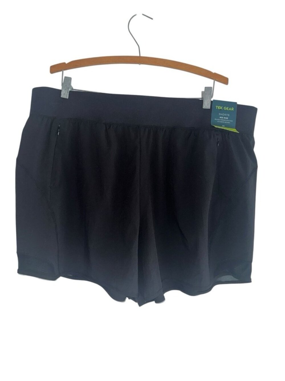 NWT Womens Plus TEK GEAR Mid Rise Multi Purpose Shorts Size 2X Pockets Black